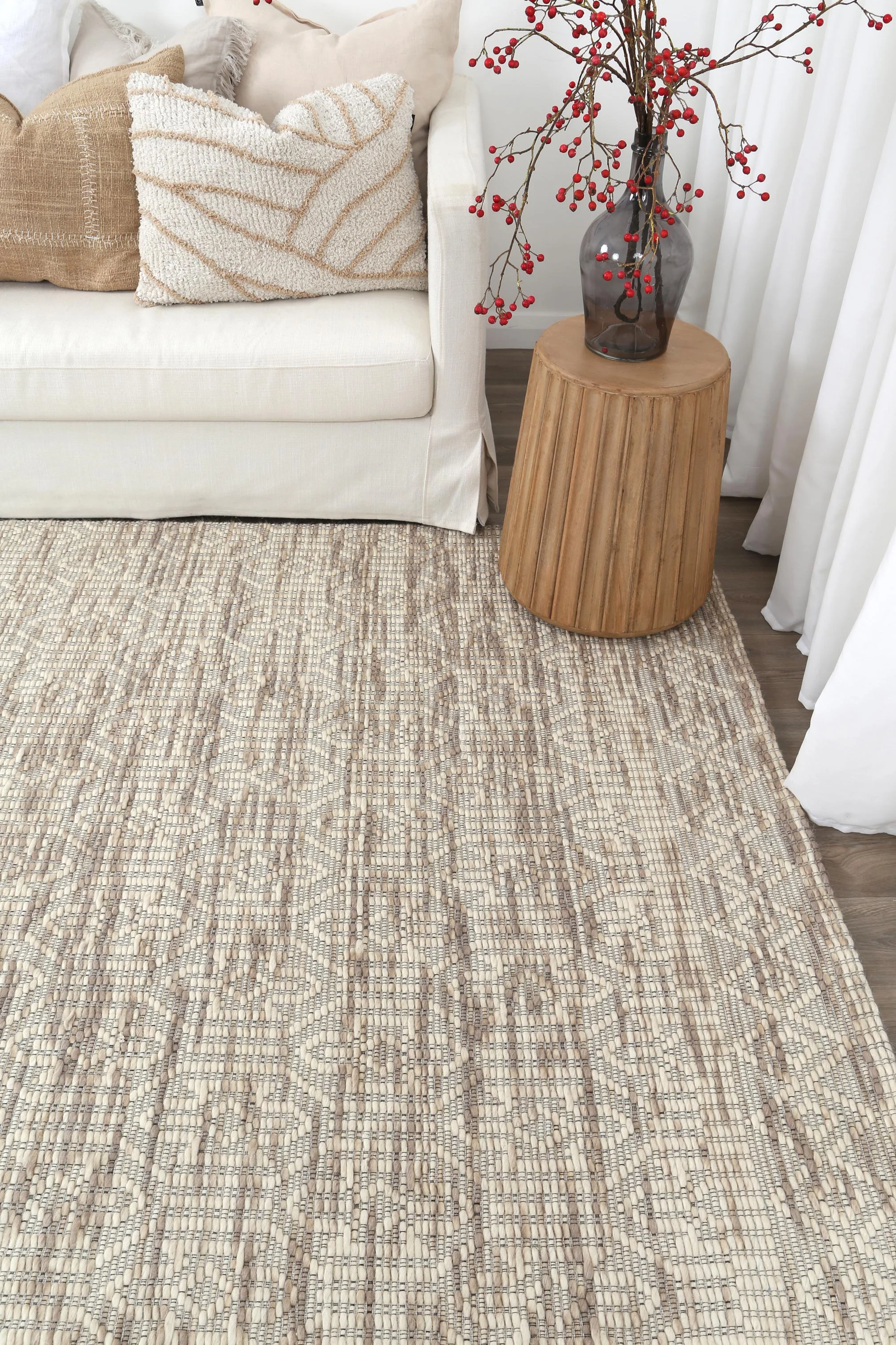 Copacabana Geometric Beige Wool Rug - Image 2