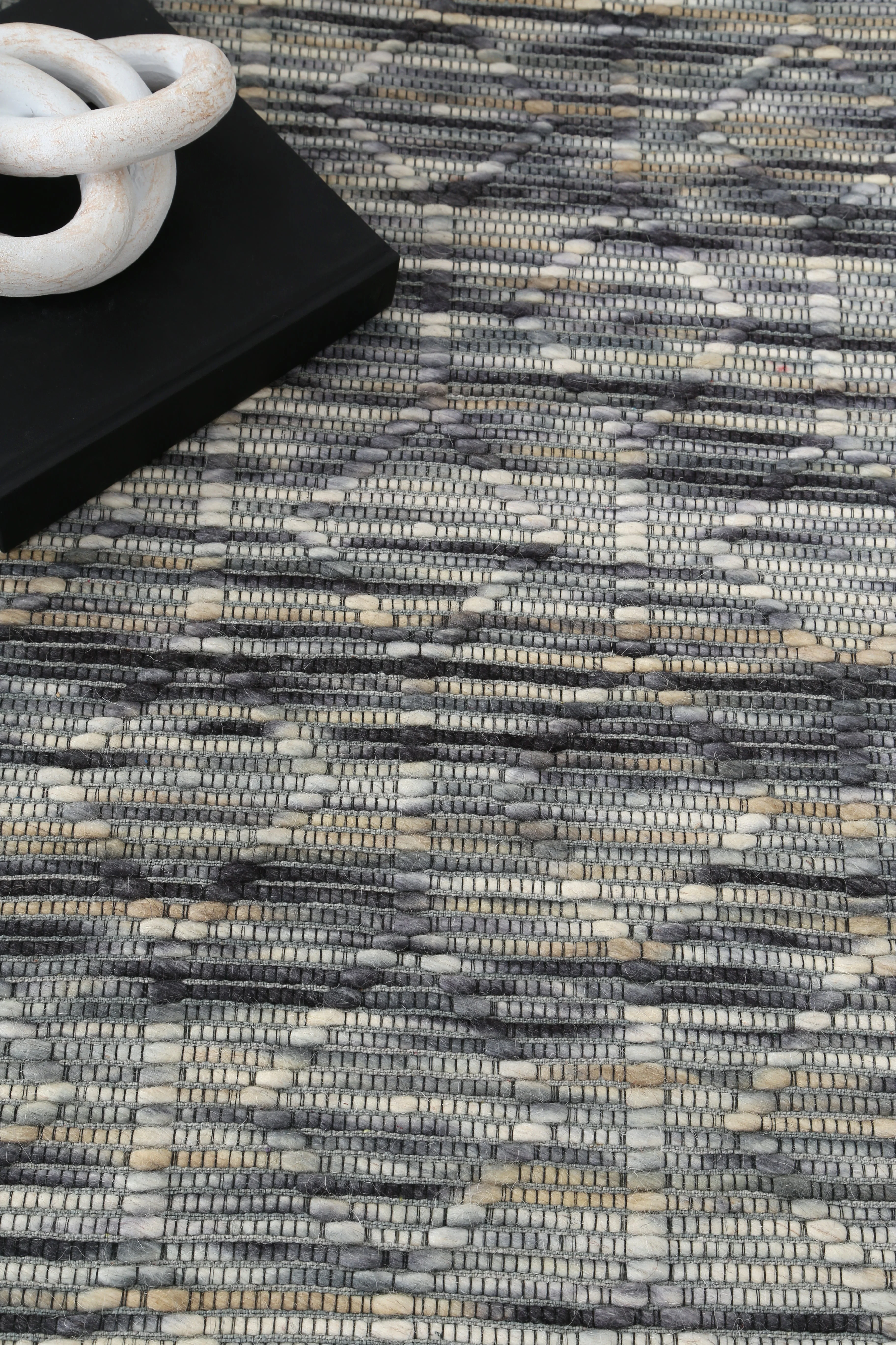 Copacabana Lattice Stone Wool Rug - Image 3