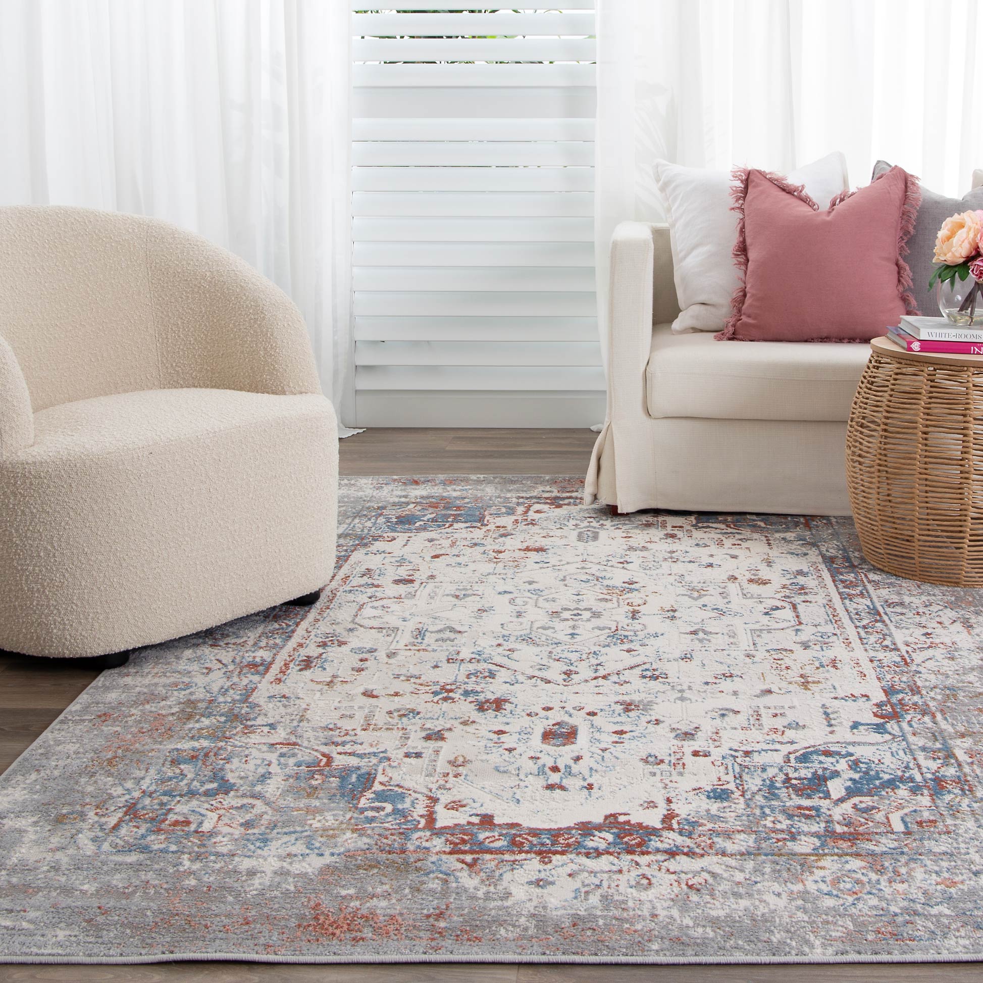 Artistry Franz Transitional Multi-Coloured Rug - Image 5