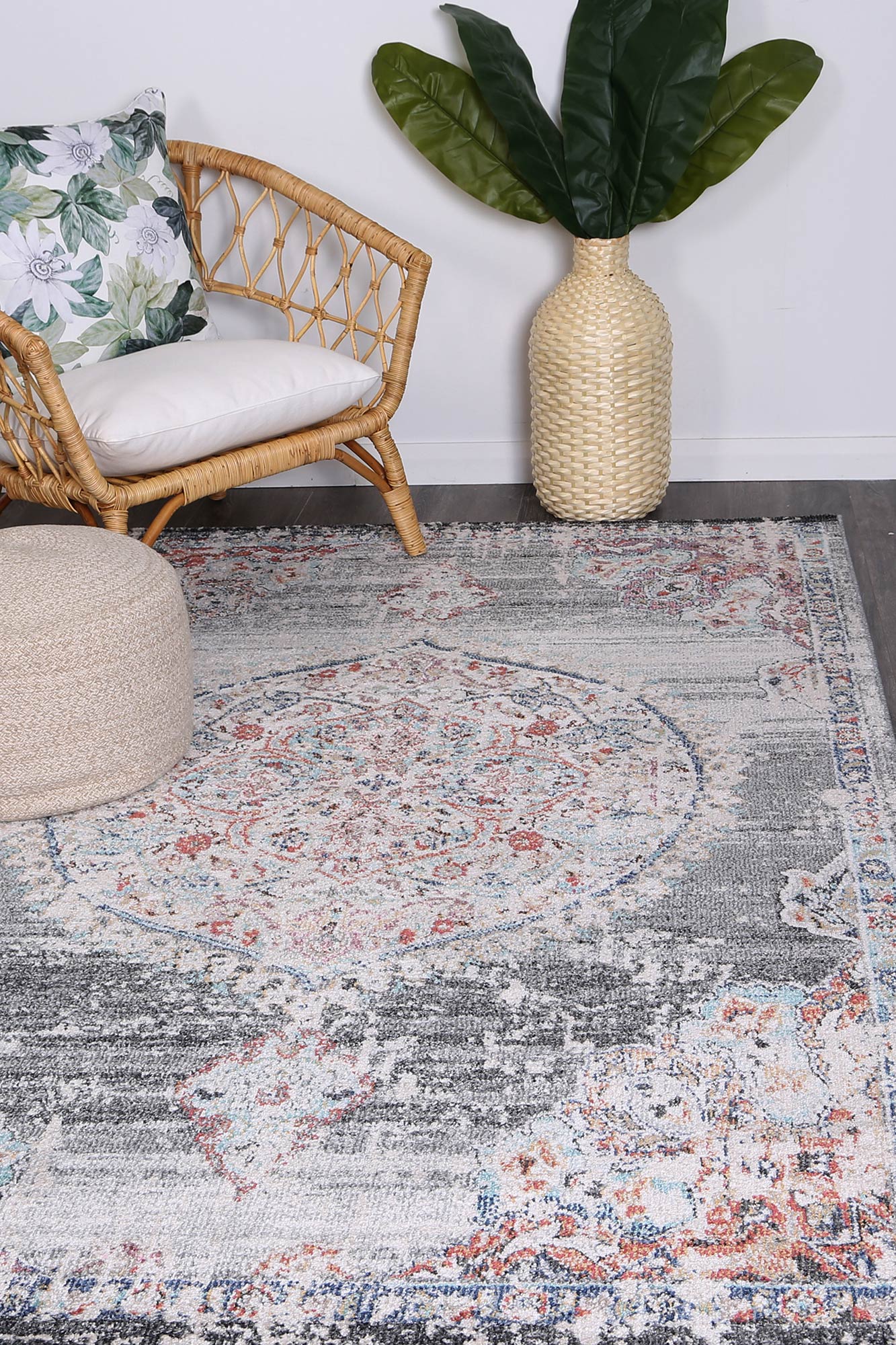 Salsa Hollow Medalion Transitional Grey Rug - Image 2