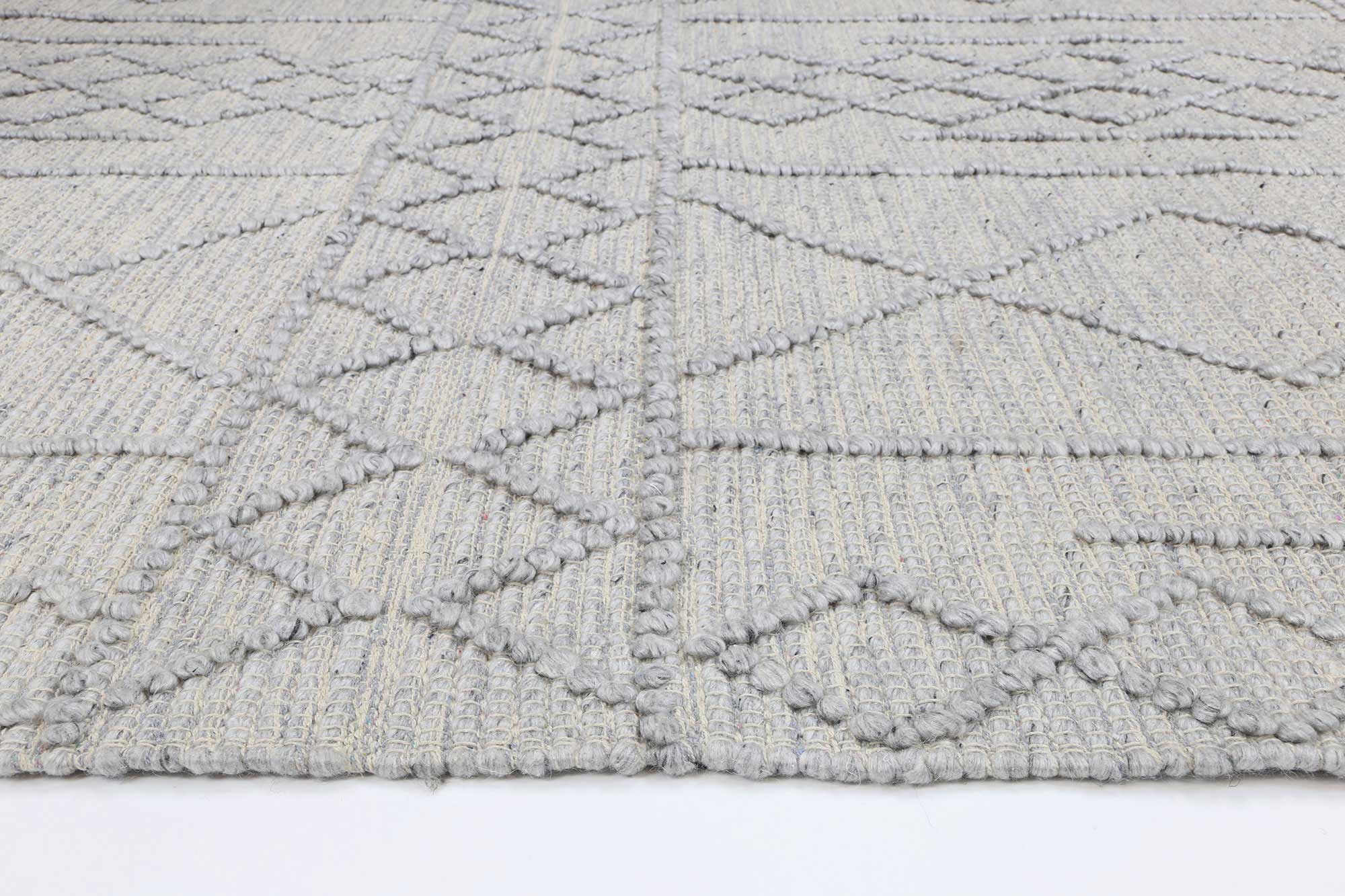 Himalaya Diamond Tribal Grey Wool Rug - Image 6
