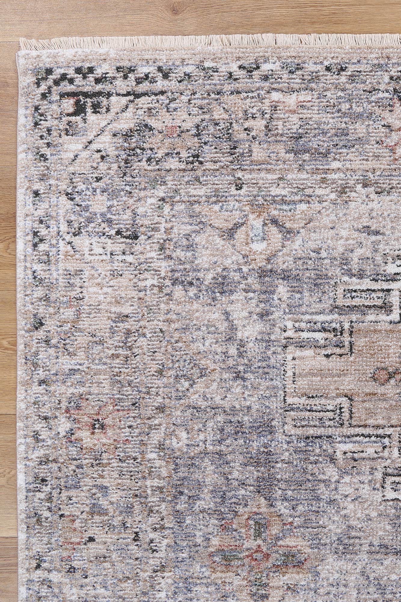 Maryland Derbent Ash Traditional Soft Rug - Image 3