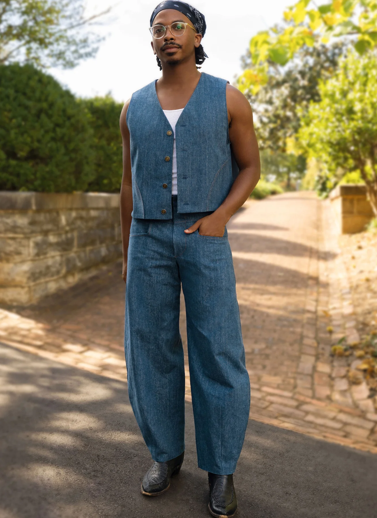 KnowMe Pattern ME2109 Men's Vest and Pants - Image 2