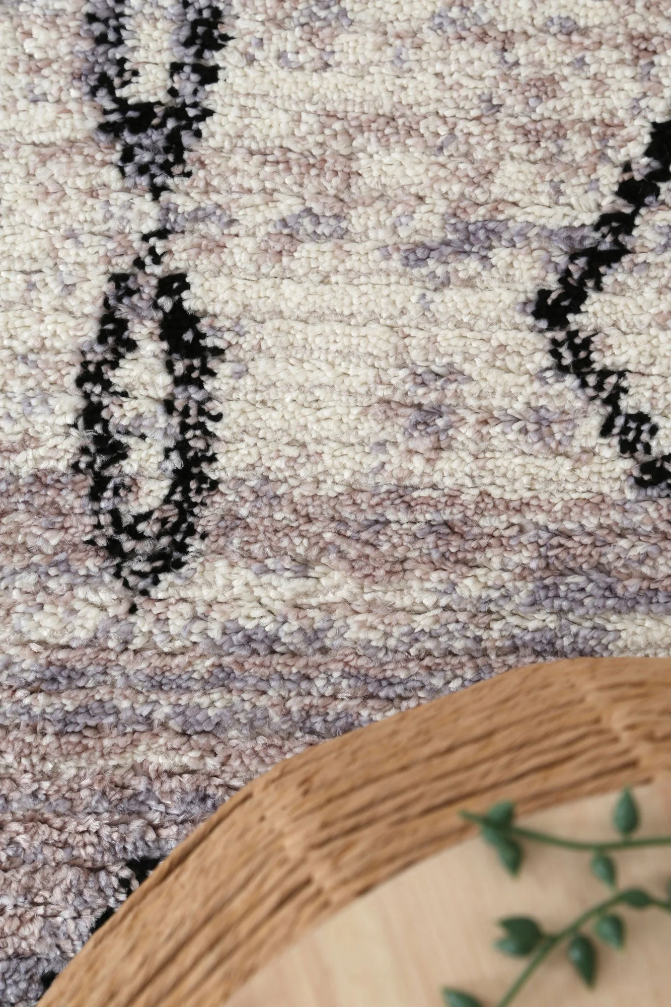 Moda Tribal Diamond Ash Rug (Morocco) - Image 3