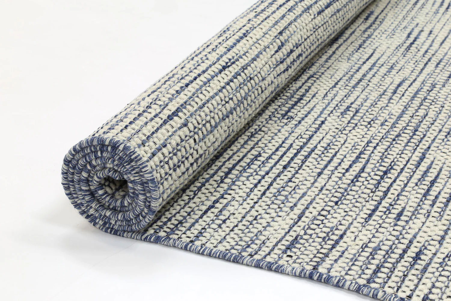 Nordic Blue Reversible Wool Rug - Image 4