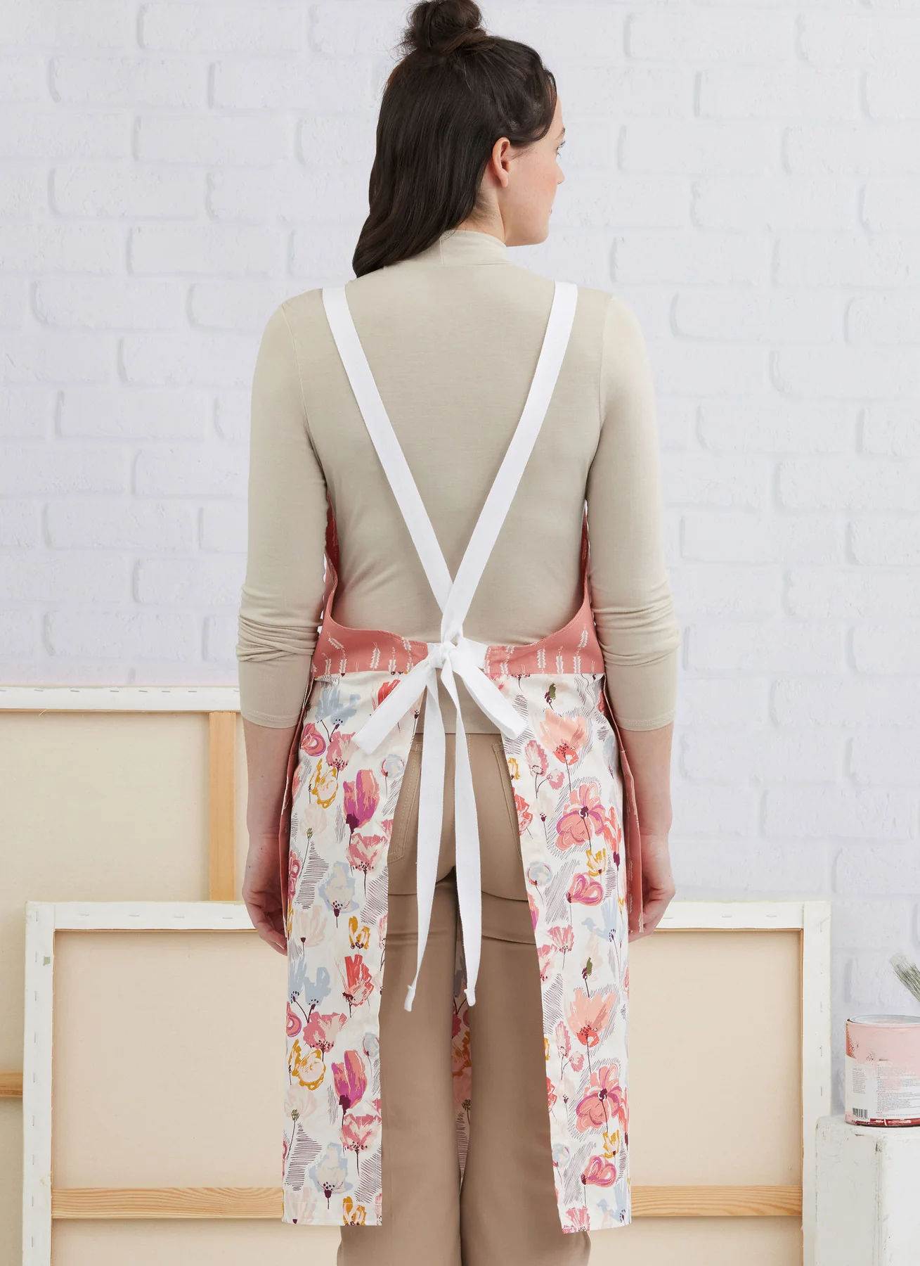 Simplicity Sewing Pattern 3021 Misses' Aprons and Pant Aprons - Image 9