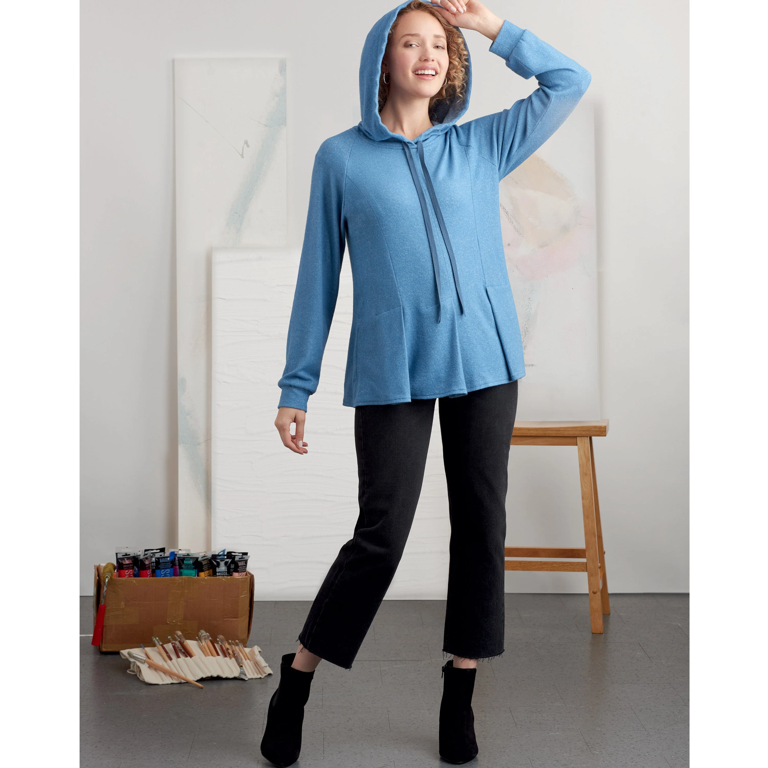 Simplicity Pattern 9384 Misses Sweatshirts - Image 2