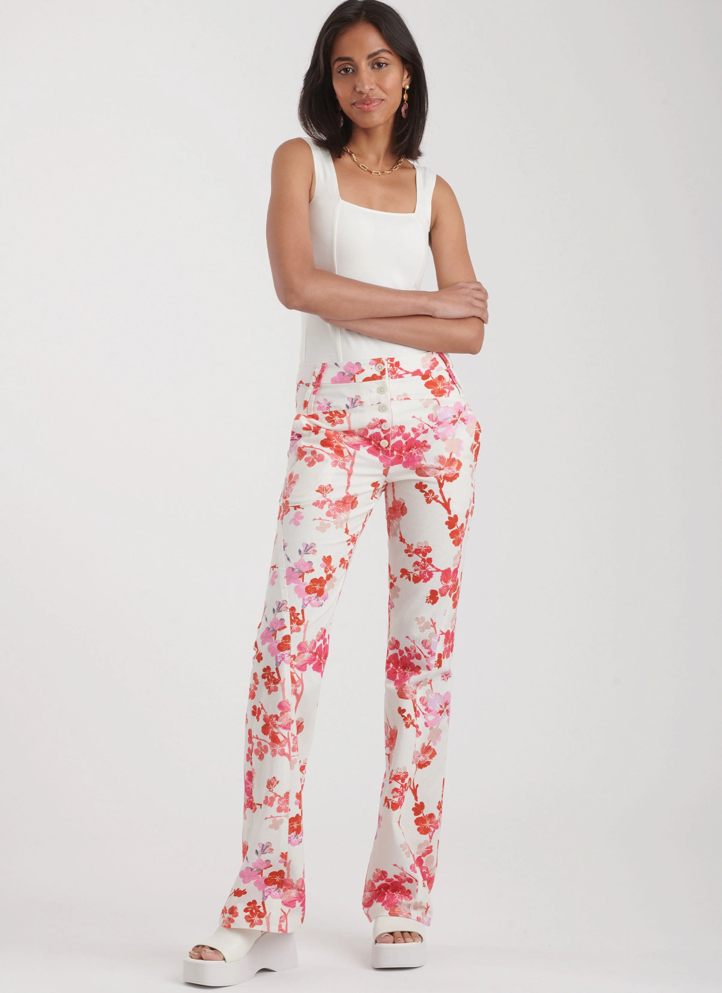 Simplicity Pattern S9892 Misses' Skirt Pants - Image 2
