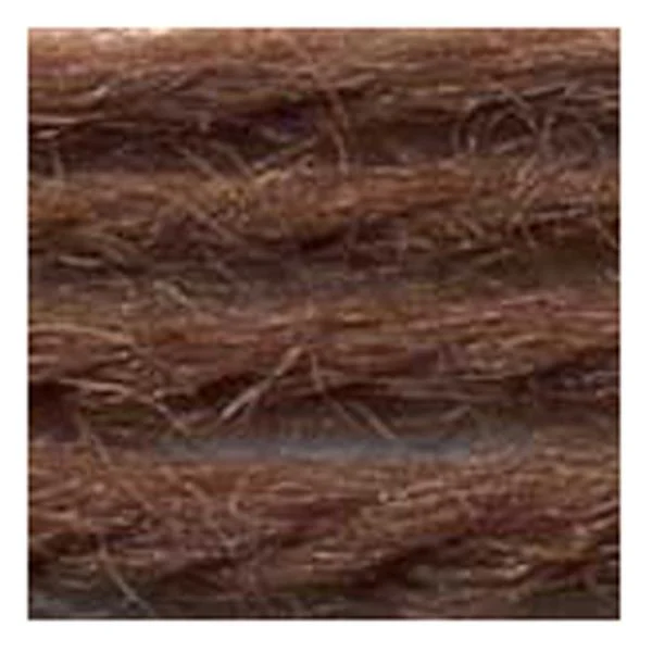 Sullivans Tapestry Wool, Anc/9368 Dmc/7518- 8m