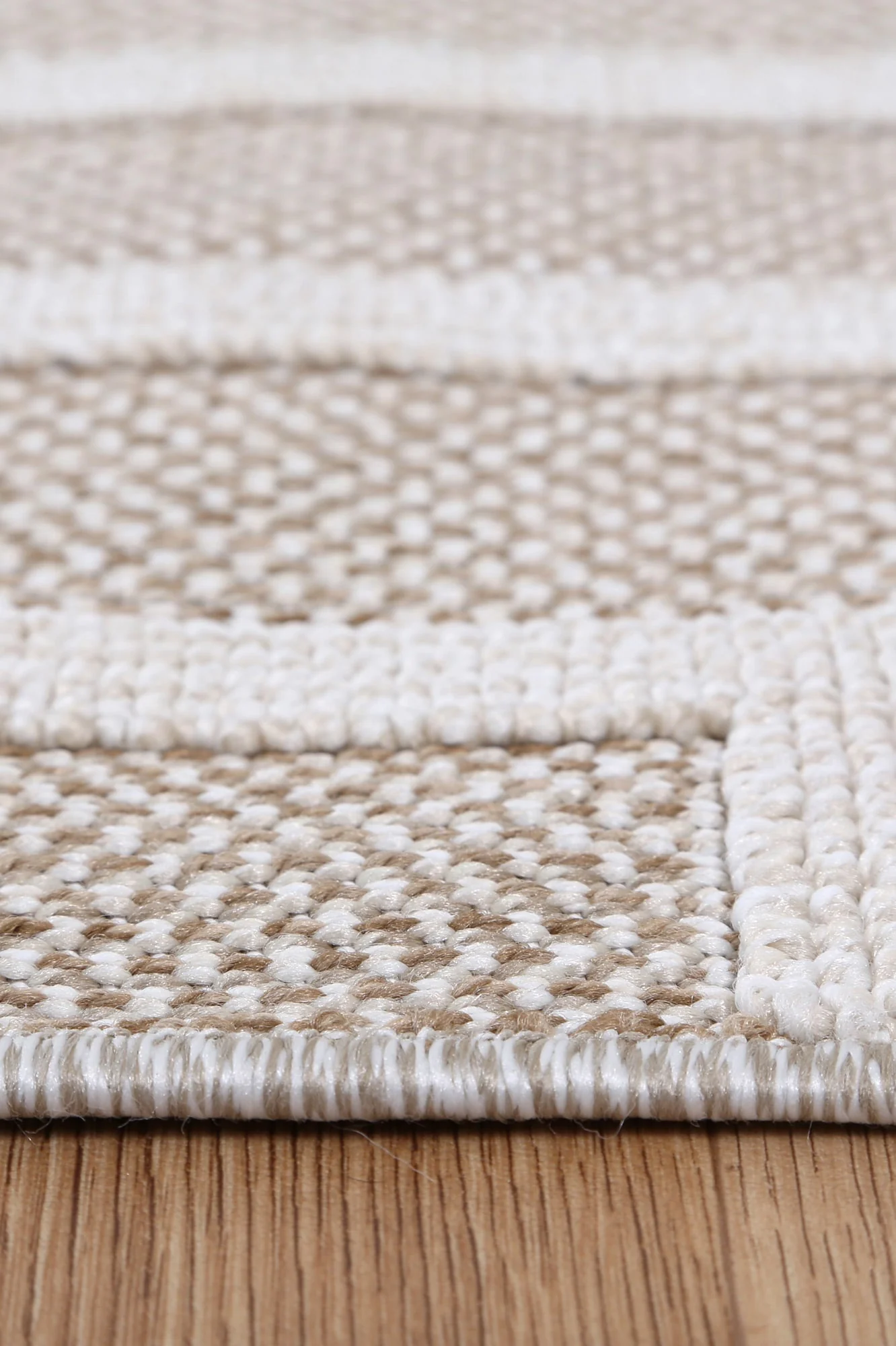 Vanuatu Lui Beige Geometric Flatweave Rug - Image 6