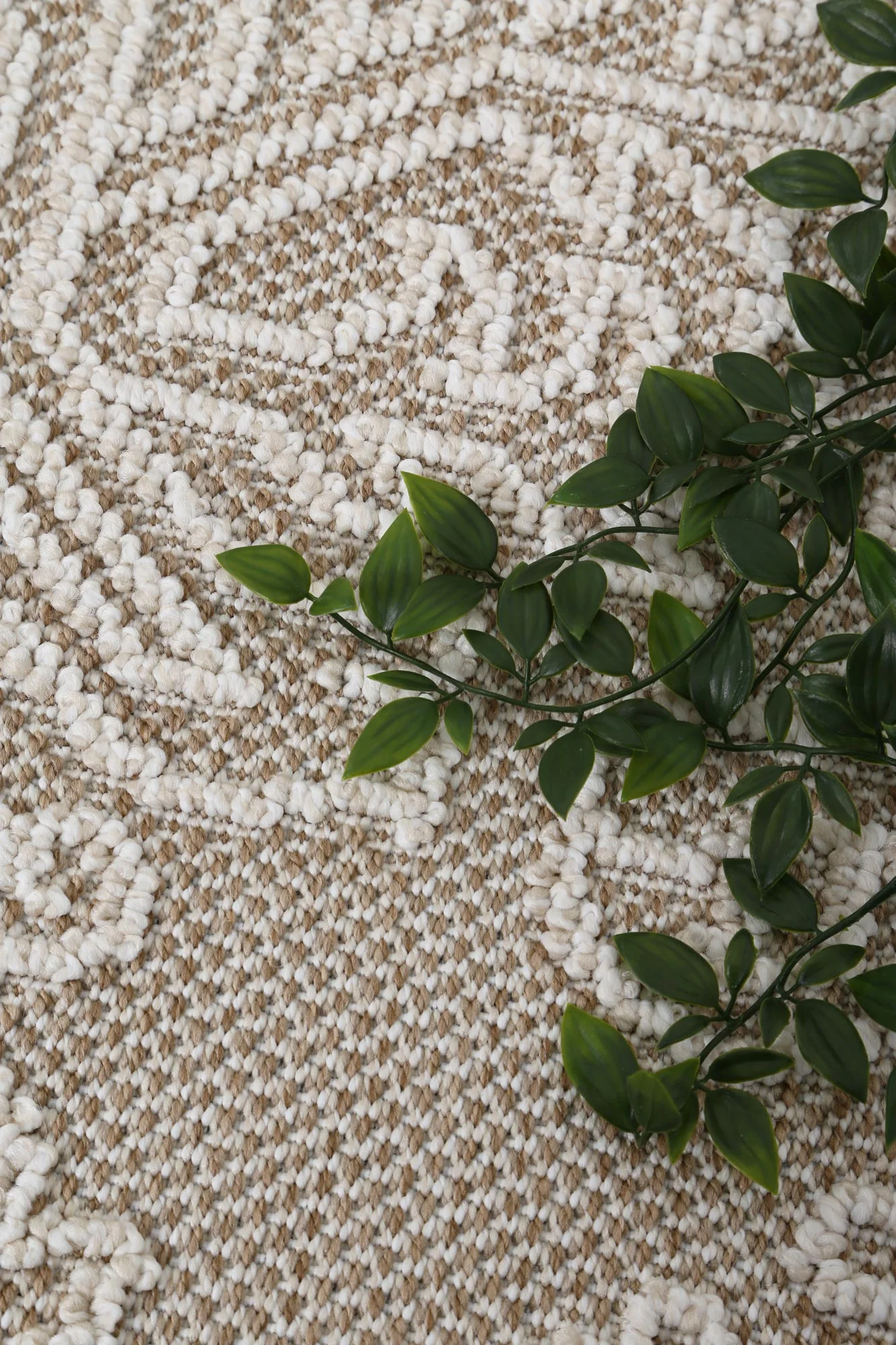 Vanuatu Waita Beige Tribal Flatweave Rug - Image 5